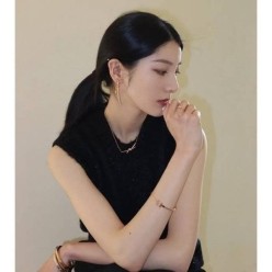 티** 바이올렛큐빅 팔찌