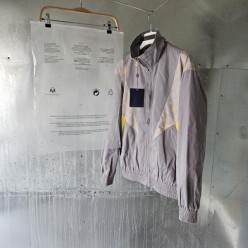 루* 모노그램 트랙 톱