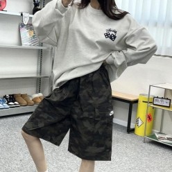 스** 다이스 맨투맨