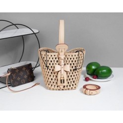 루* 올인 라피아