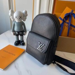 루* 타이거 파일럿 슬링백