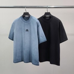 발**** 블럭로고 피그먼트 반팔티