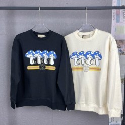 구* 버섯 프린트 스웨트셔츠 맨투맨