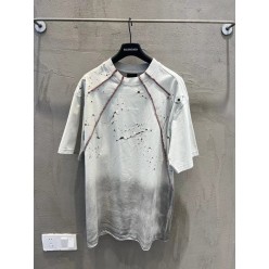 발**** 피그먼트 페인팅 자수 티셔츠