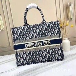 디* 오블리크 북토트