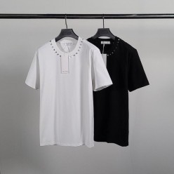 발*** 넥라인 락스터드 반팔티