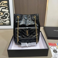 생** 니키 쇼핑