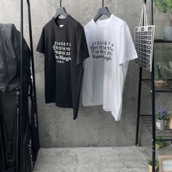 메* 마르지엘라 넘버하프티
