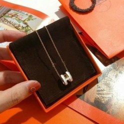 에*** 팝아슈 H 미니 목걸이