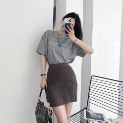 메* 마르지엘라 피그먼트 레터링 자수 티셔츠