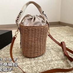 끌** 라탄버킷