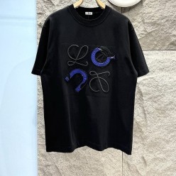 로** 덧댐 자수 빈티지 로고 티셔츠