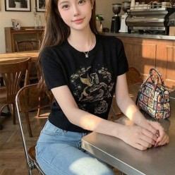 디* 페가수스 별자수 니트