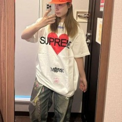 슈** 하트 티셔츠