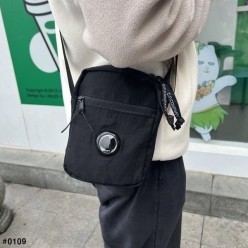 C* 컴퍼니 가먼트다잉 나일론 렌즈와펜 크로스백