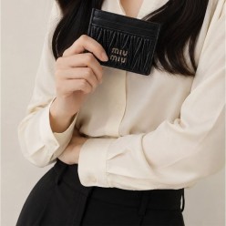 미*** 마테라쎄 나파 가죽 카드 홀더