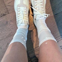 셀** 트리옹프 레이서 로우 탑 스니커즈