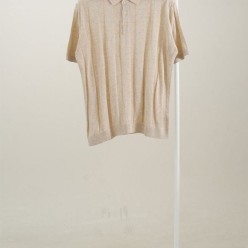 브*** 쿠치넬리 SS25 펀칭 자가드 라인 카라 썸머 반팔 니트 티셔츠