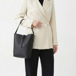 더** 더 로우 파크 미디움 토트백