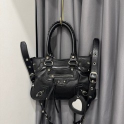 발**** 네오 카골 핸드백