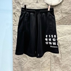 메* 마르지엘라 레터링 자수패치 하프팬츠