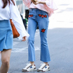 에*** 수입프리미엄급 트레일 스니커즈