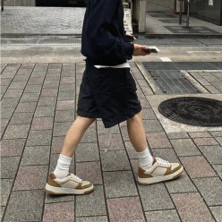 브*** 쿠치넬리 수입프리미엄급 카프스킨 스웨이드 배스킷 스니커즈