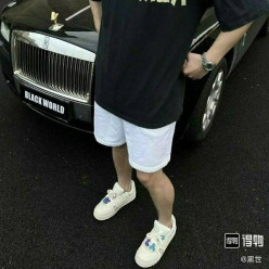 발**** 테이프 로고 티셔츠