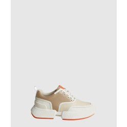 바운싱 스니커즈