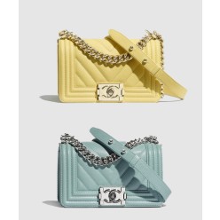 쉐브론 보이백 캐비어 스몰 인기색상 A67085