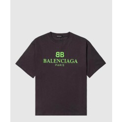 로고 프린트 반팔