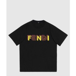 로고 프린트 반팔