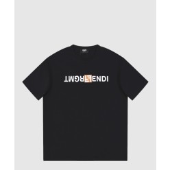 로고 프린트 반팔