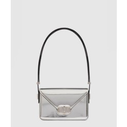 V 로고 플라크 레더 숄더백