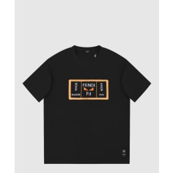 로고 프린트 반팔