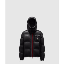 로고 쇼트 코트