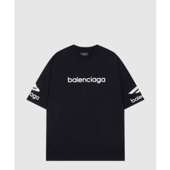 로고 프린트 반팔