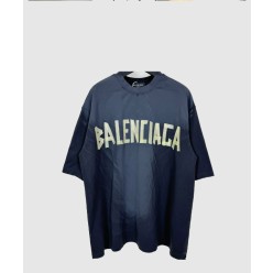 로고 프린트 반팔