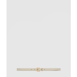 래커 처리된 가죽 소재의 CASSANDRE 스퀘어 버클 장식 얇은 벨트 554465