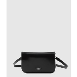 숄더 스트랩이 있는 가죽 미니백 2VD061