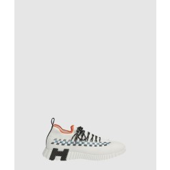 바운싱 스니커즈