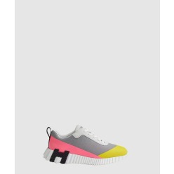 바운싱 스니커즈