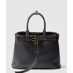 벨트가 달린 라지 핸드백 1BA416