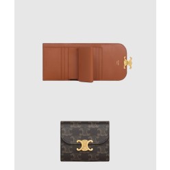 스몰 트리옹프 플랩 지갑 10D782