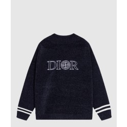 로고 니트 상의