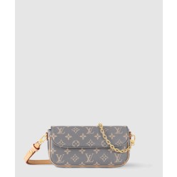 월릿 온 체인 아이비 M12778