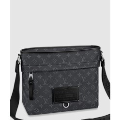 베사체 지피 크로스백 M45216