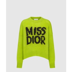 로고 니트 상의