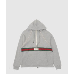 라벨 디테일의 스웨트셔츠