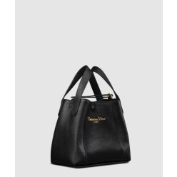 Signature 스몰 버킷백 M2840